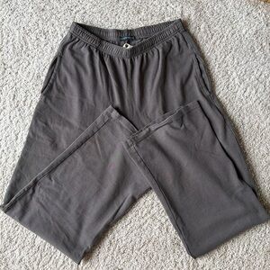 BRANDY MELVILLE SWEATPANTS